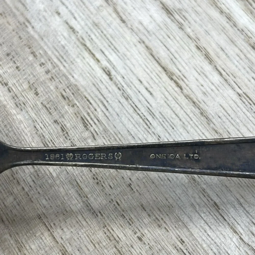 VTG ATQ 1881 Rogers Oneida Silver Plated Baby Fork Patina Tarnished 4.25”